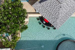 Phuket Island View Resort - SHA Extra Plus