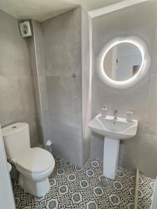 Old Town Apartment near the Beach