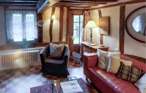 Awesome Home In Sainte-Opportune La Ma