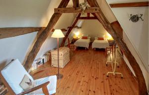 Awesome Home In Sainte-Opportune La Ma