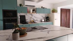 Ty Braga Maison 120m2 sur le port dEtel avec grande terrasse