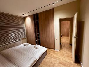 Noble Apartments