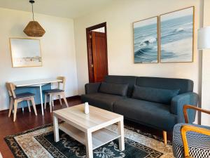 A 200 metros de la playa, Mobiliario nuevo, WiFi