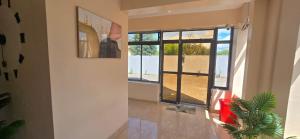 Amani Oasis - 1BR Furnished, Restaurant & Bar, Rooftop terrace, Game drive