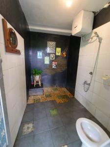 VILLACANTIK Yogyakarta TripleBed for 6 Persons