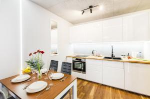 Brown Deluxe Apartment