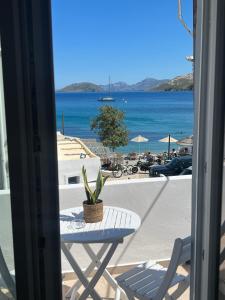 White island rooms