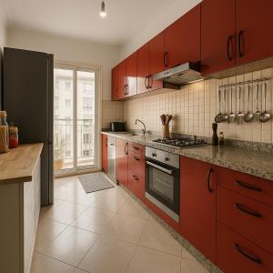 Architects Haven in Luxury 3BR - Near Train & Tramway