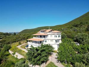 Eleftherion Comfort Living Lefkada