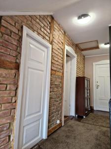 Promenada Near the Promenade