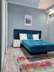 Elegant Art Deco Home