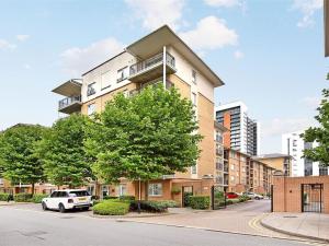 Spacious 3-Bedroom, 2 Bathroom Apartment