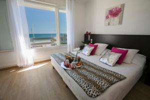 Hotels Le Grand Large Bord de Mer Hotel & Appartements : photos des chambres