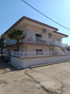 Imeros Summer Home