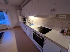 Rymligt 6 sovrum 3,5 badrum hus i vackra Tärendö