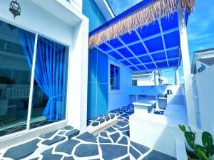Santorini Vibes Penang - Tasek Gelugor