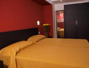 Twin Room room in Casepicarmo Guest House