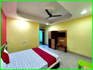Hotel Sashi INN Near Sea Beach and Jagannath Temple - Fully Air Conditioned Hotel - Prime Location Spacious Room - A Premium Hotel In Puri