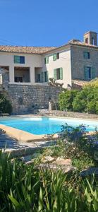 Une Nuit au Village - chambre dhôtes de charme