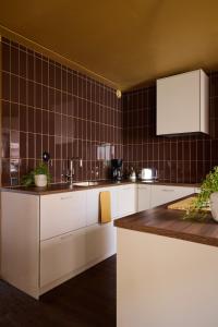 Amazing 3br, balcony and parking