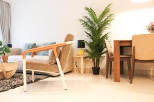 Cassia Residence 2 BR Sea View