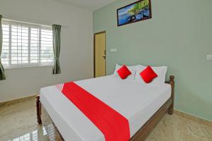 Hotel O M & M Hospitality