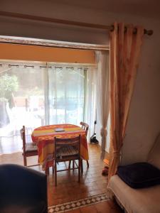 Appartements Six-Fours-les-Plages apartment : photos des chambres