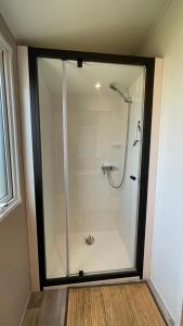 Superb Mobilhome Cc379 Siblu Les Charmettes