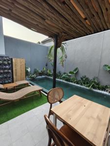 Josh House KBP Villa