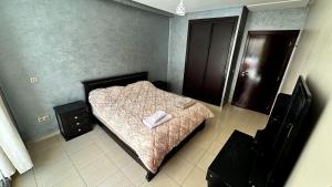 Studio équipé vue piscine