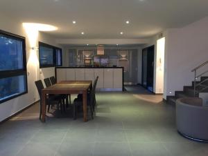 Marina di Fiori by Pinarello Villa Services