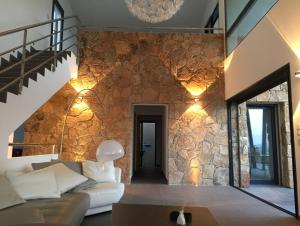 Marina di Fiori by Pinarello Villa Services