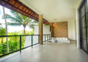 Ubud peaceful private villa with Rice fields view