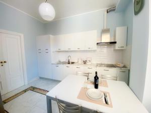 Eulalia Terrace Apartment