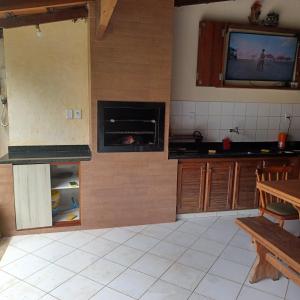 Casa de praia com piscina pra temporada em nova almeida - Fundão ES