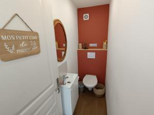 Maisons de vacances Les Garrigues de l'Oluke - Spa privatif, Piscine, Tennis : photos des chambres
