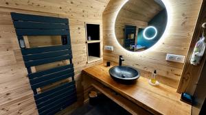 Chalets Le 36 Chalet 6 pers Le Mont-Dore Sauna Ski Hiking : photos des chambres