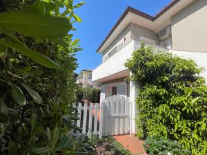 Casa Sara 3 km dal mare aria condizionata by ToscanaTour