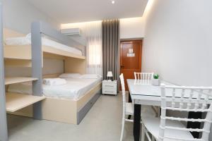Vila Feliz - Premium Rooms with Free Private Parking