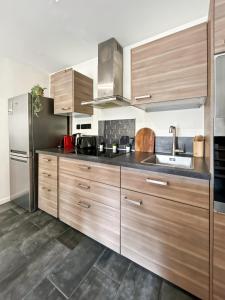 Appartements Charmant Duplex, Calme & Confort a 10 min de Paris : photos des chambres