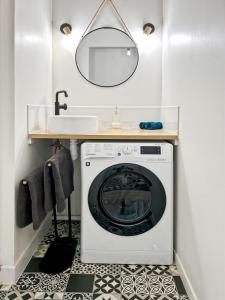 Appartements Charmant Duplex, Calme & Confort a 10 min de Paris : photos des chambres