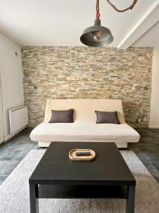 Appartements Charmant Duplex, Calme & Confort a 10 min de Paris : photos des chambres