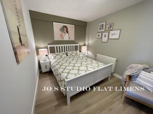 Jos Studio Flat Limens