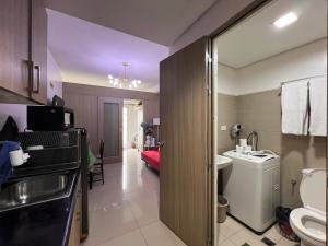 Apartments at Shore 1 Residences MOA Pasay Near Airport