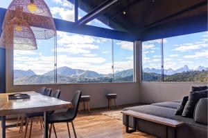 Lux 28 - Casa moderna piscina aquecida e vista