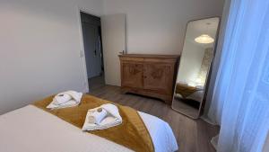 Maisons de vacances Gite l-Escapade- 8 people- Near castles-2 hours 15 minutes from Paris : photos des chambres