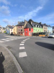 Maisons de vacances La Maison Rouge sur le port a proximite de toutes commodites 2 personnes : photos des chambres