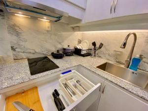 Elegant Nook Studio