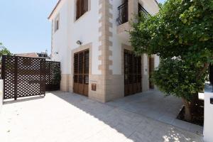 Malama 28 Villa Ekaterina