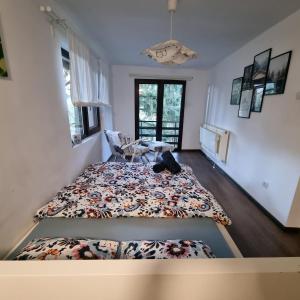 "Whispering pines" vacation home, close to Sofia